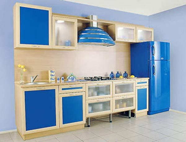 Dapur biru (35 foto): petunjuk video untuk mendekorasi desain interior dalam warna gelap dengan tangan Anda sendiri, harga, foto