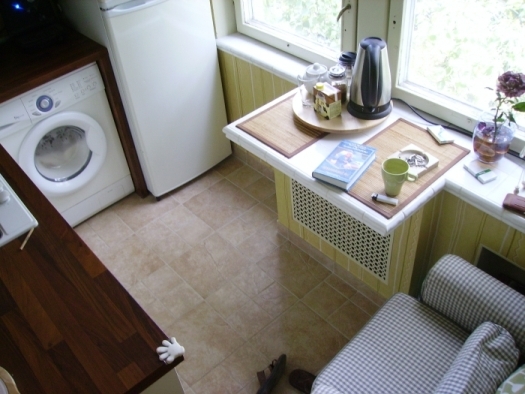 satu set furnitur dapur untuk dapur kecil