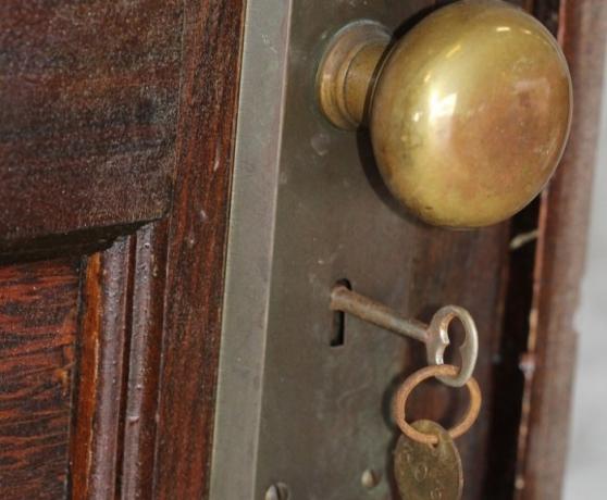 Misteri, yang dibuka 70 tahun kemudian ahli waris pergi datar, dikunci dengan kunci dari 1939