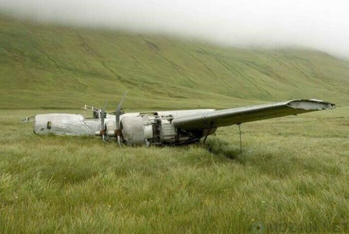 Temuan sejarah: di mana ditemukan pesawat ditinggalkan sejak Perang Dunia II