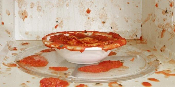 10 hal yang tidak boleh dipanaskan dalam microwave