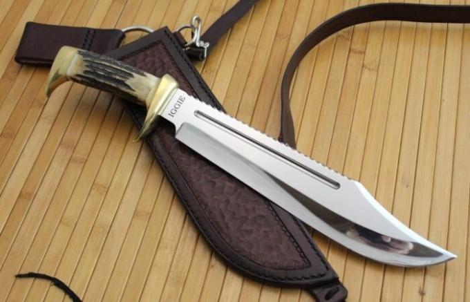  pisau indah dan praktis selalu tertarik pada pria. | Foto: custommade.com.