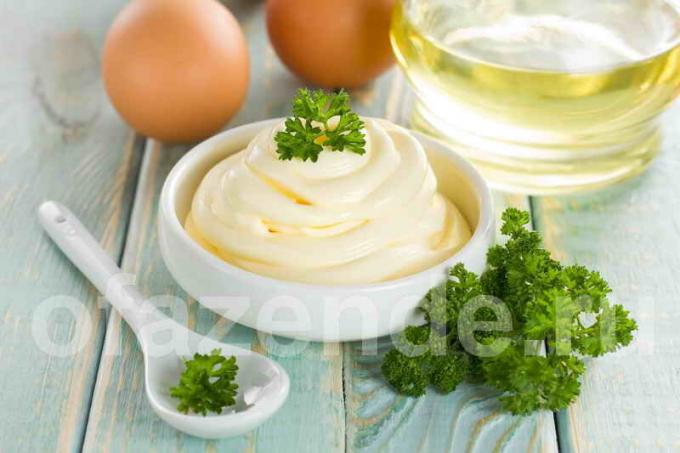 Resep: mayonnaise "Provencal" dengan tangannya sendiri