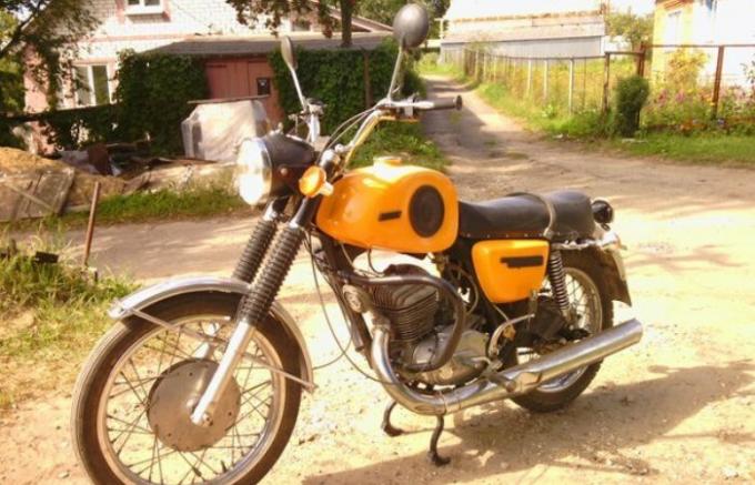 Sepeda motor Soviet legendaris, yang masih populer