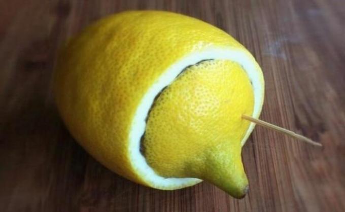 Bagaimana untuk menyalakan api dengan bantuan lemon: solusi asli untuk rekreasi luar ruangan