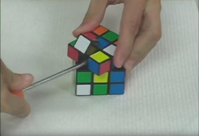 Cara mempercepat keputusan Rubik Cube