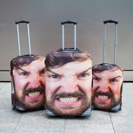Lucu, tapi cara yang efektif untuk cepat menemukan koper Anda di bandara