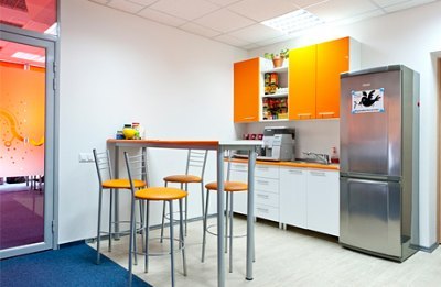  Jika ruang memungkinkan, buat dapur lengkap dengan ruang makan terpisah