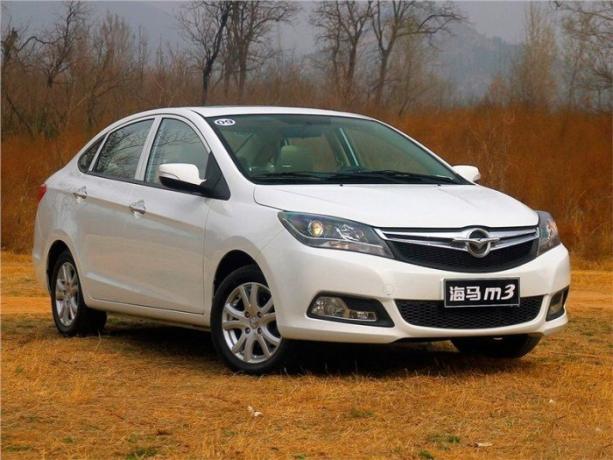 Murah sedan Cina Haima M3. | Foto: motorpage.ru.