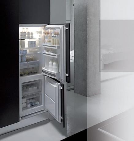 lemari es built-in di dapur